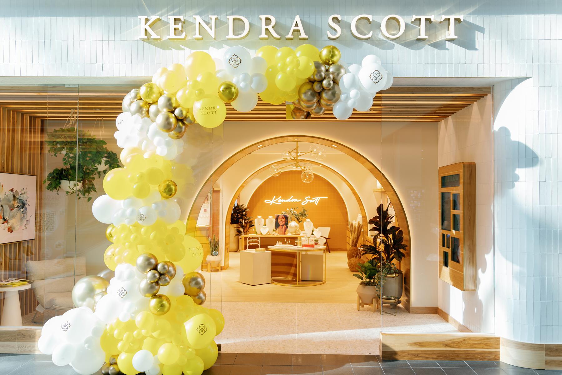 Kendra Scott Retail Cthree Architecture + Design, PC